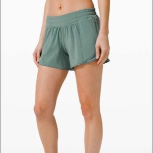 tidewater teal lululemon shorts!!
